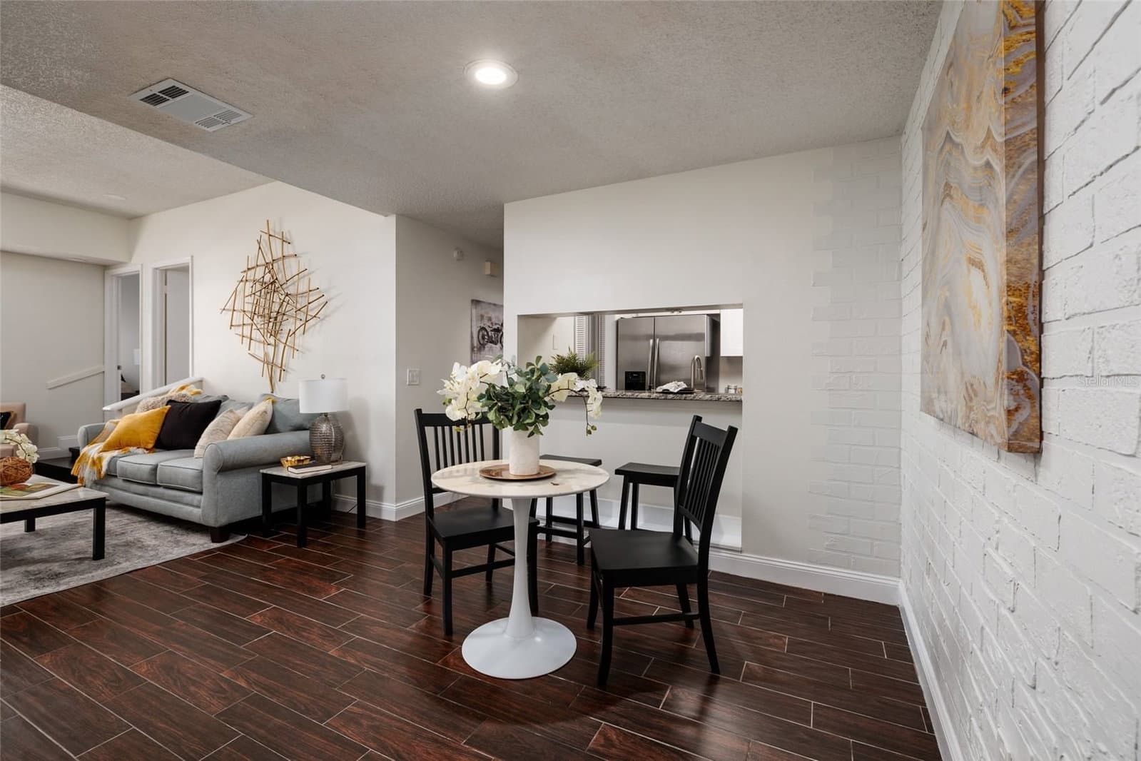 Photo 5 of 4405 FAIR OAKS