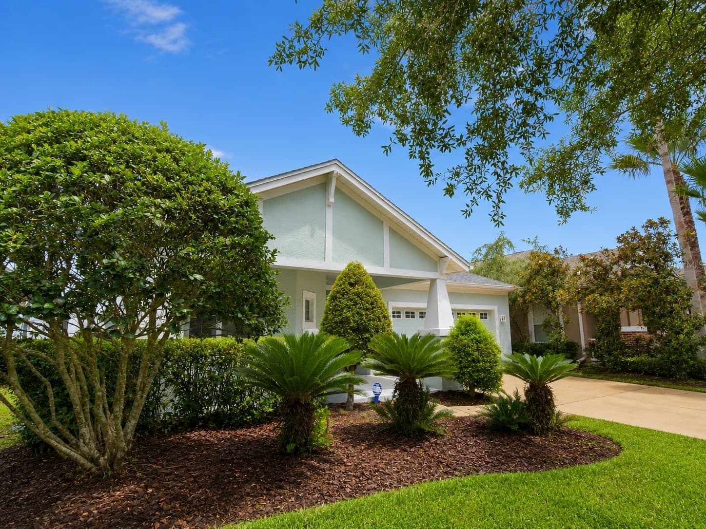 8119 HAMPTON LAKE