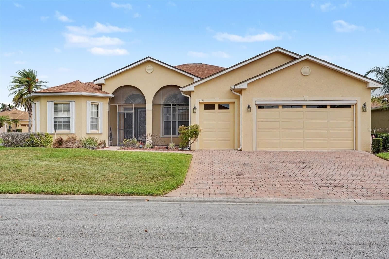 4496 STRATHMORE
