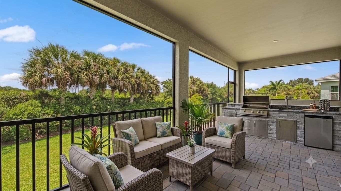 Photo 5 of 11540 VERANDAH PALM