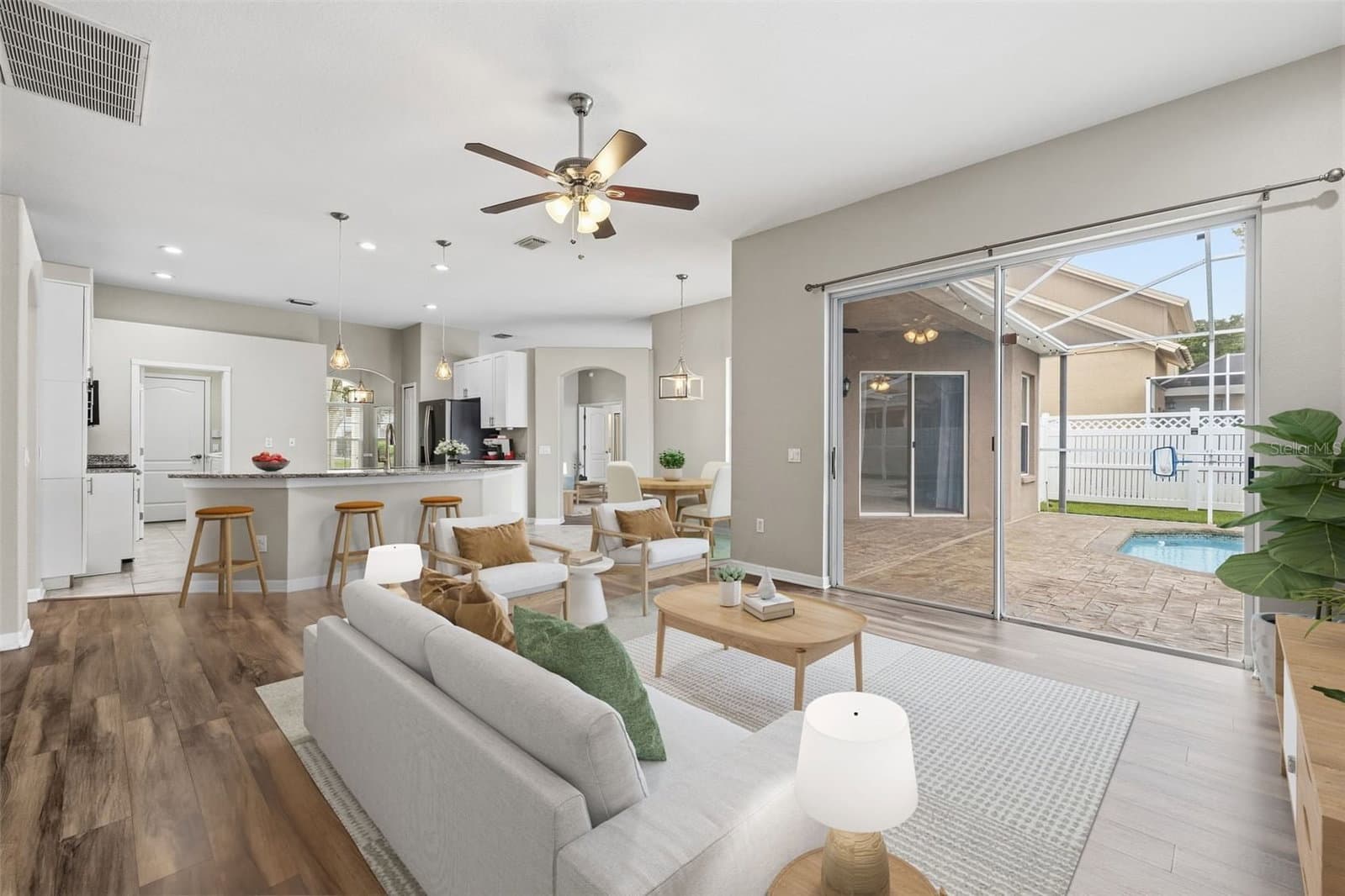 Photo 4 of 7208 YARDLEY