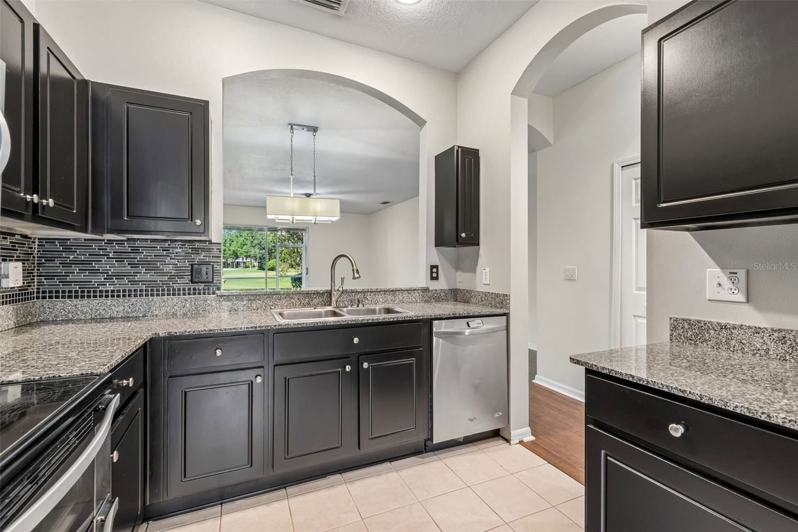 Photo 5 of 18107 NASSAU POINT DR