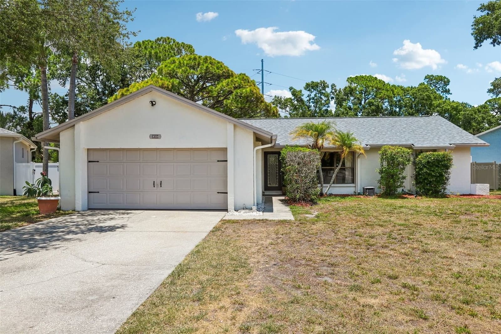 6805 LONGPOINTE