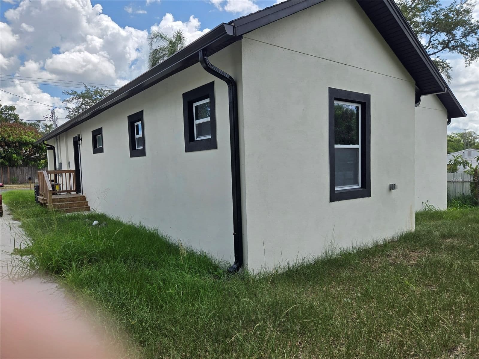 Photo 4 of 701 LINEBAUGH