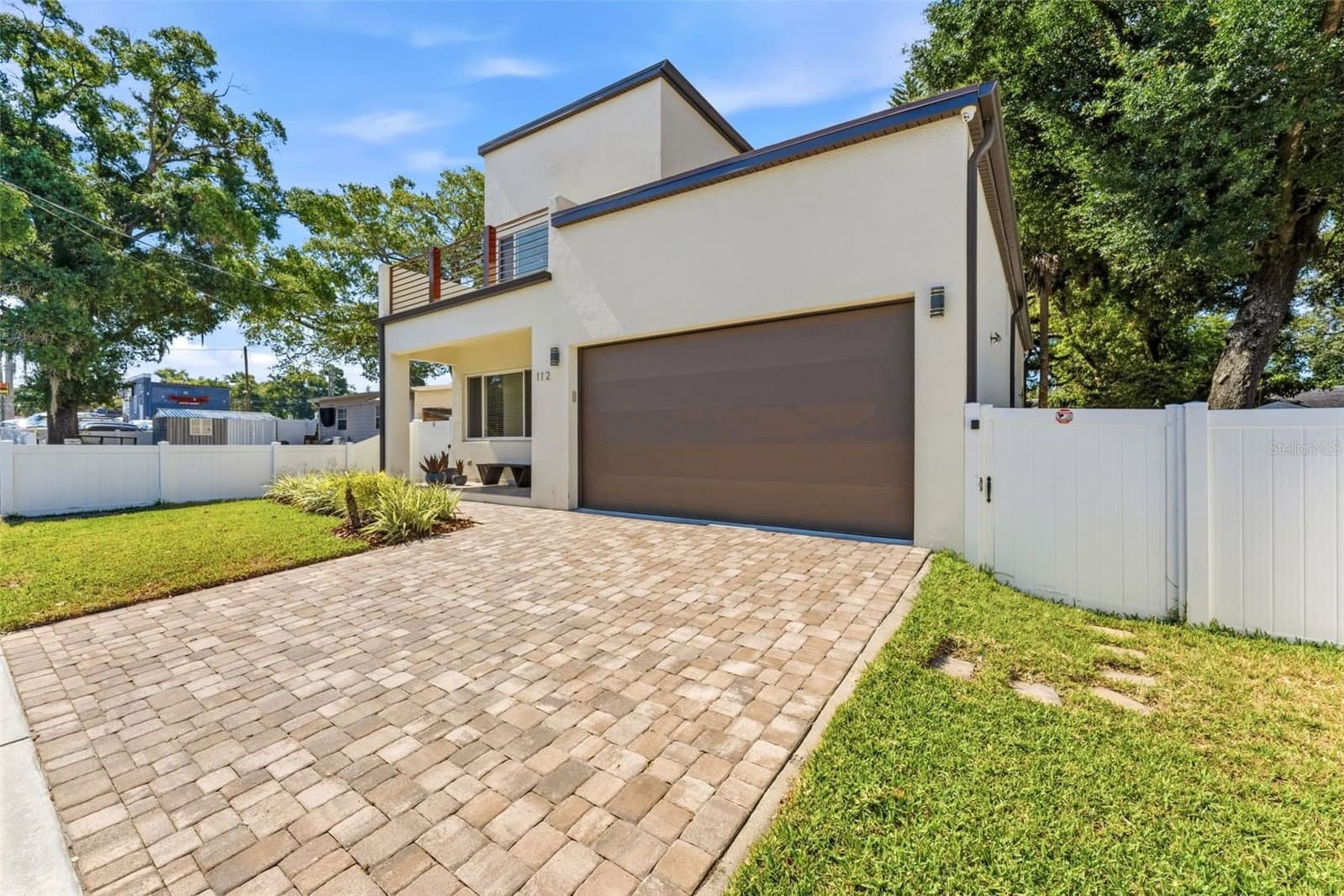 Photo 4 of 112 SLIGH