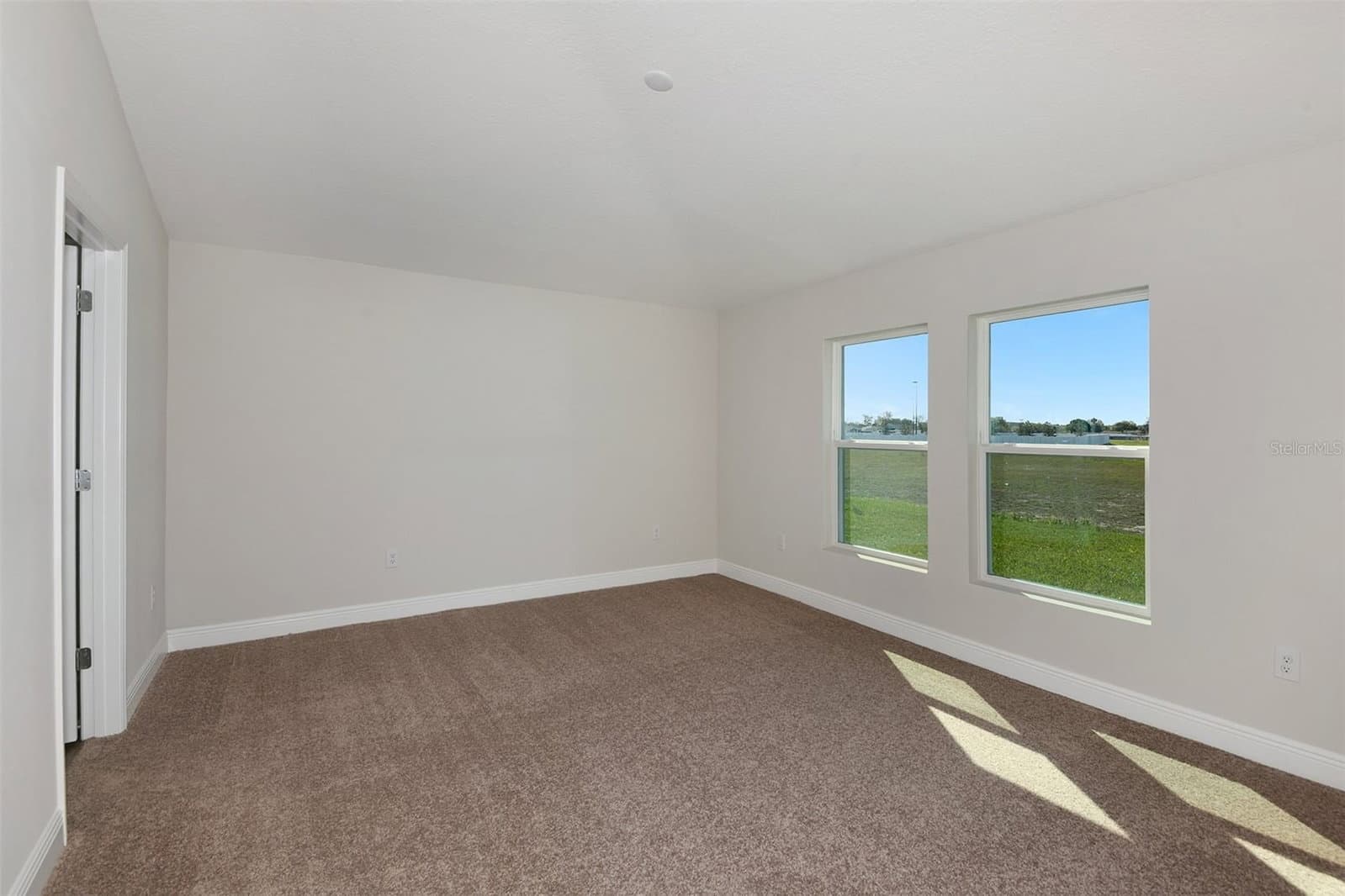Photo 4 of 6087 SW 97TH