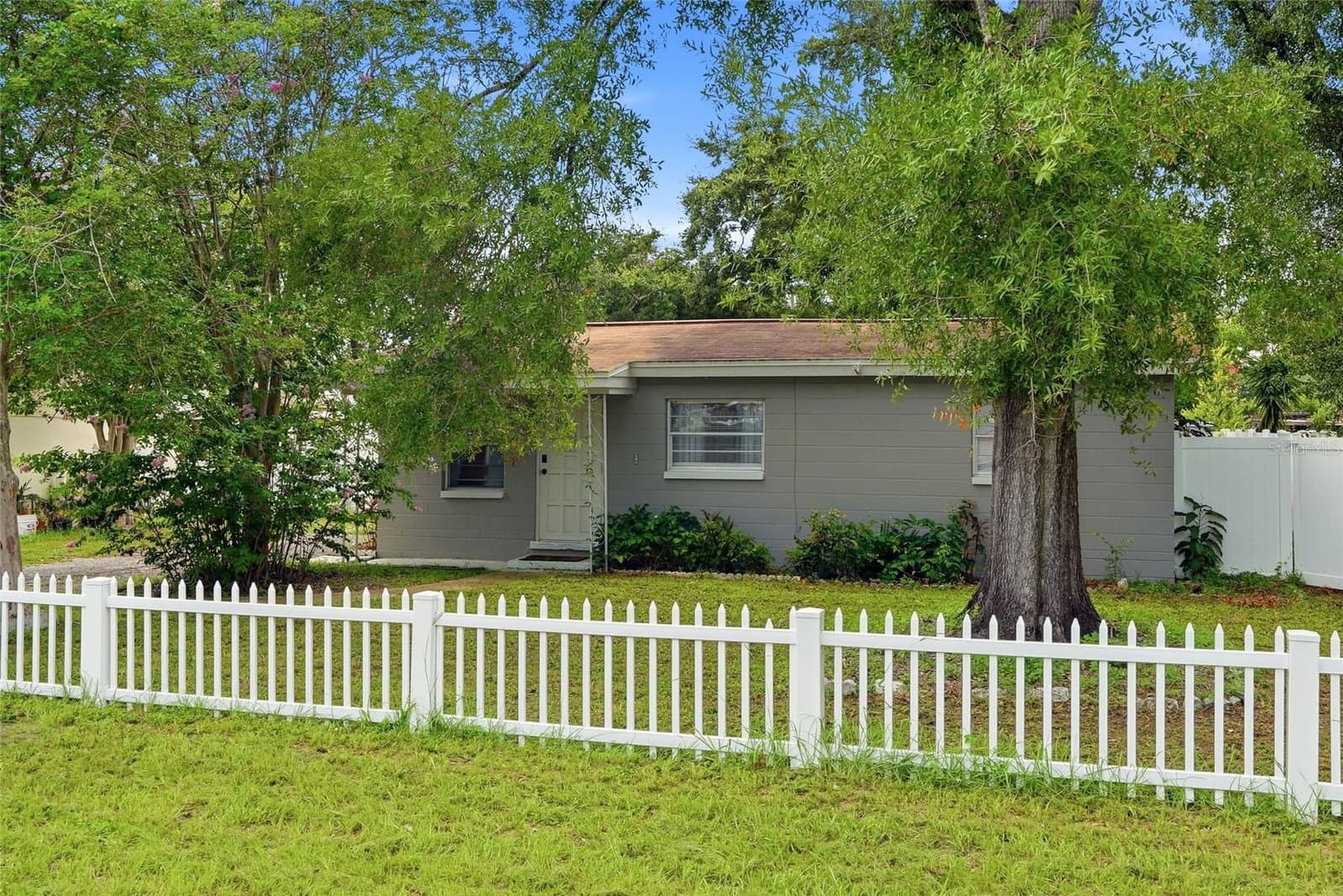 2430 RAMONA