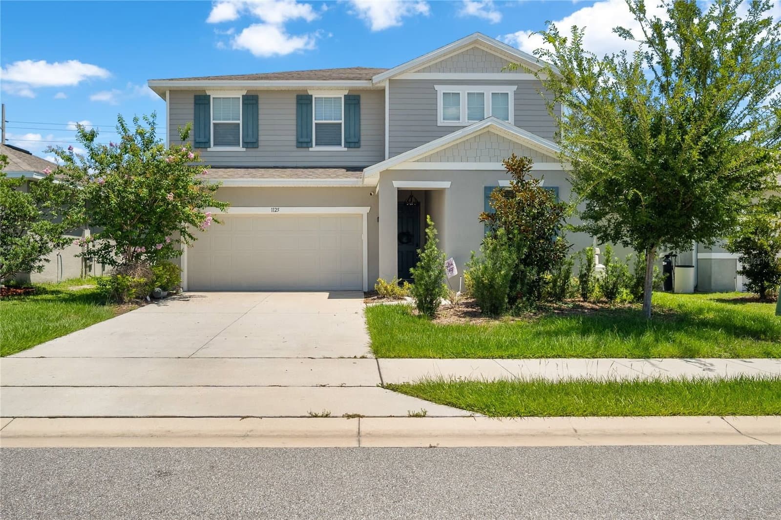1125 MATTIE POINTE