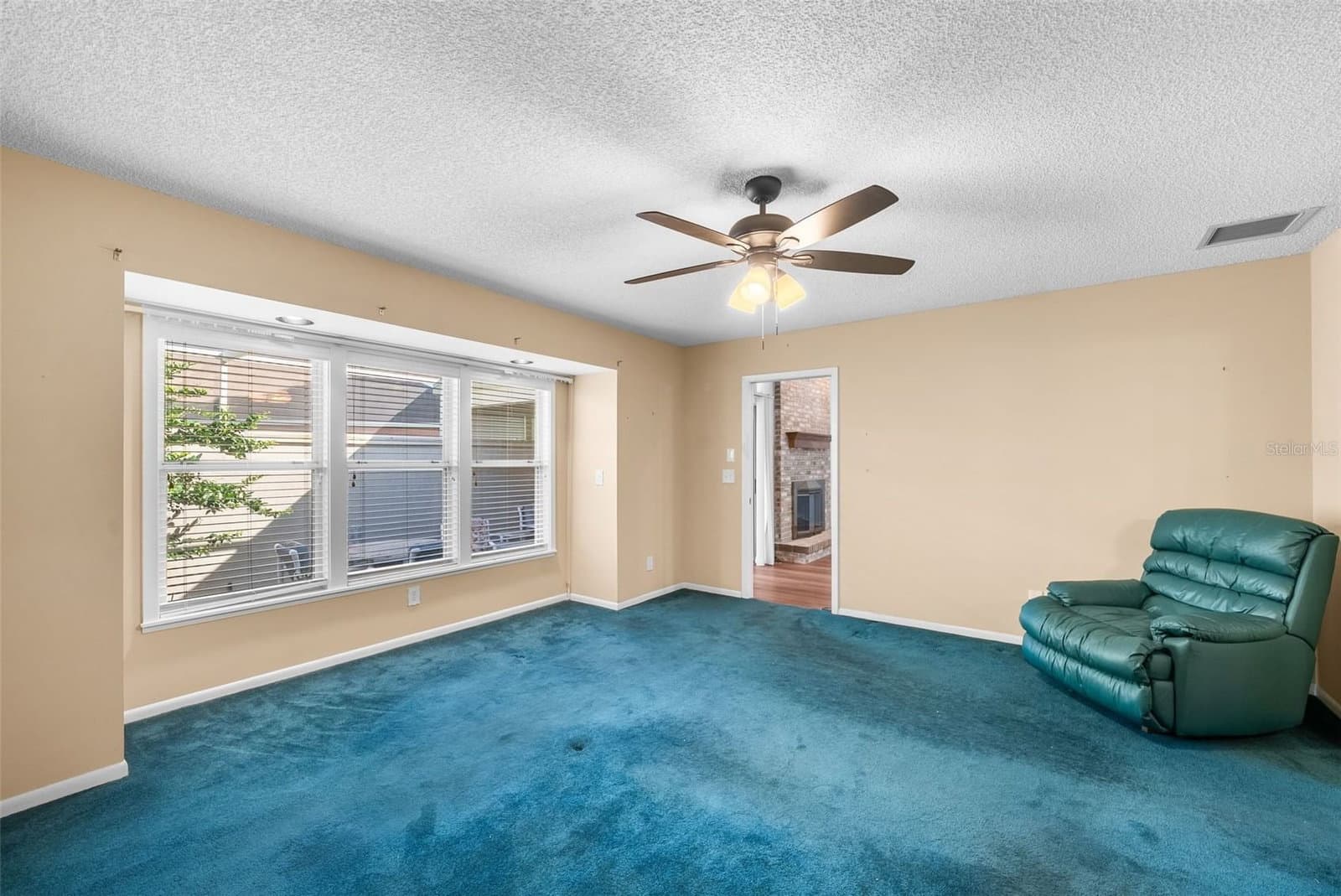 Photo 4 of 1767 27TH