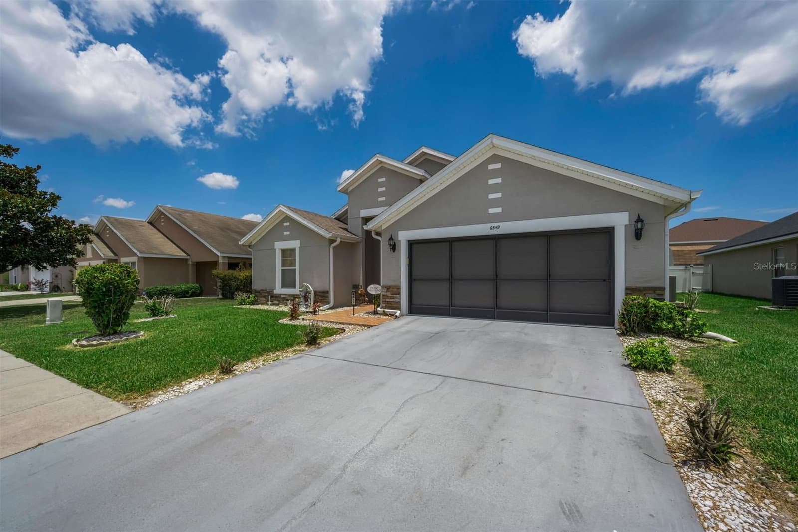 6549 CRESCENT