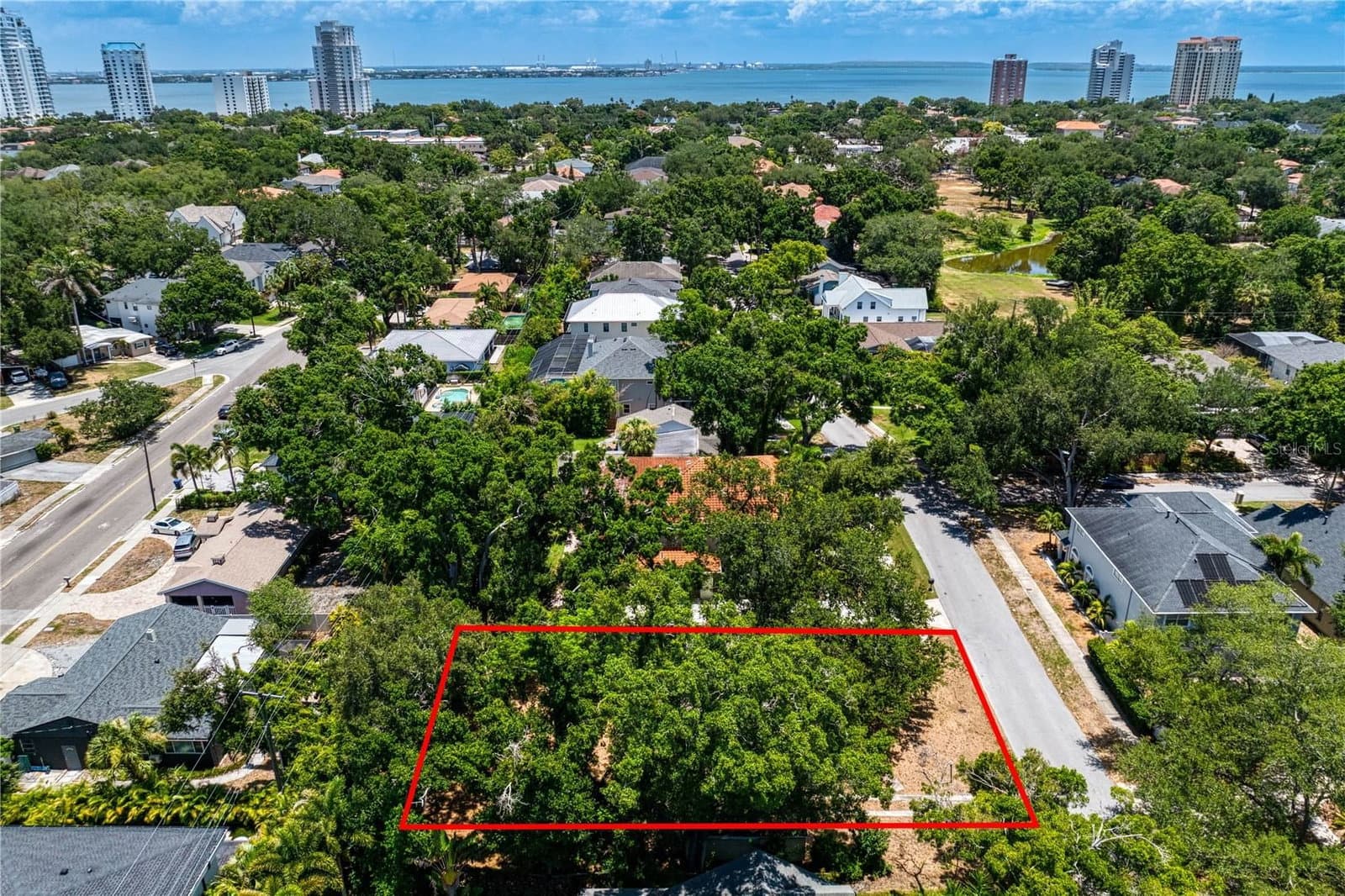 3403 BAY VILLA