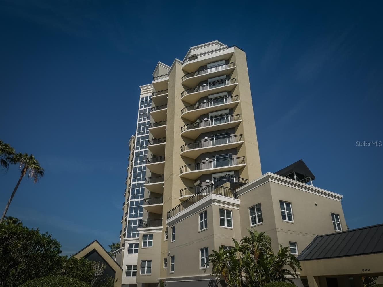 600 GARRISON COVE