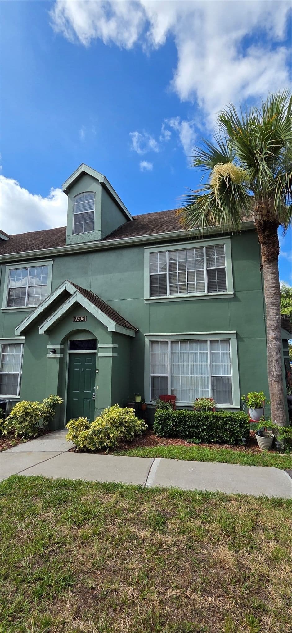 9306 LAKE CHASE ISLAND