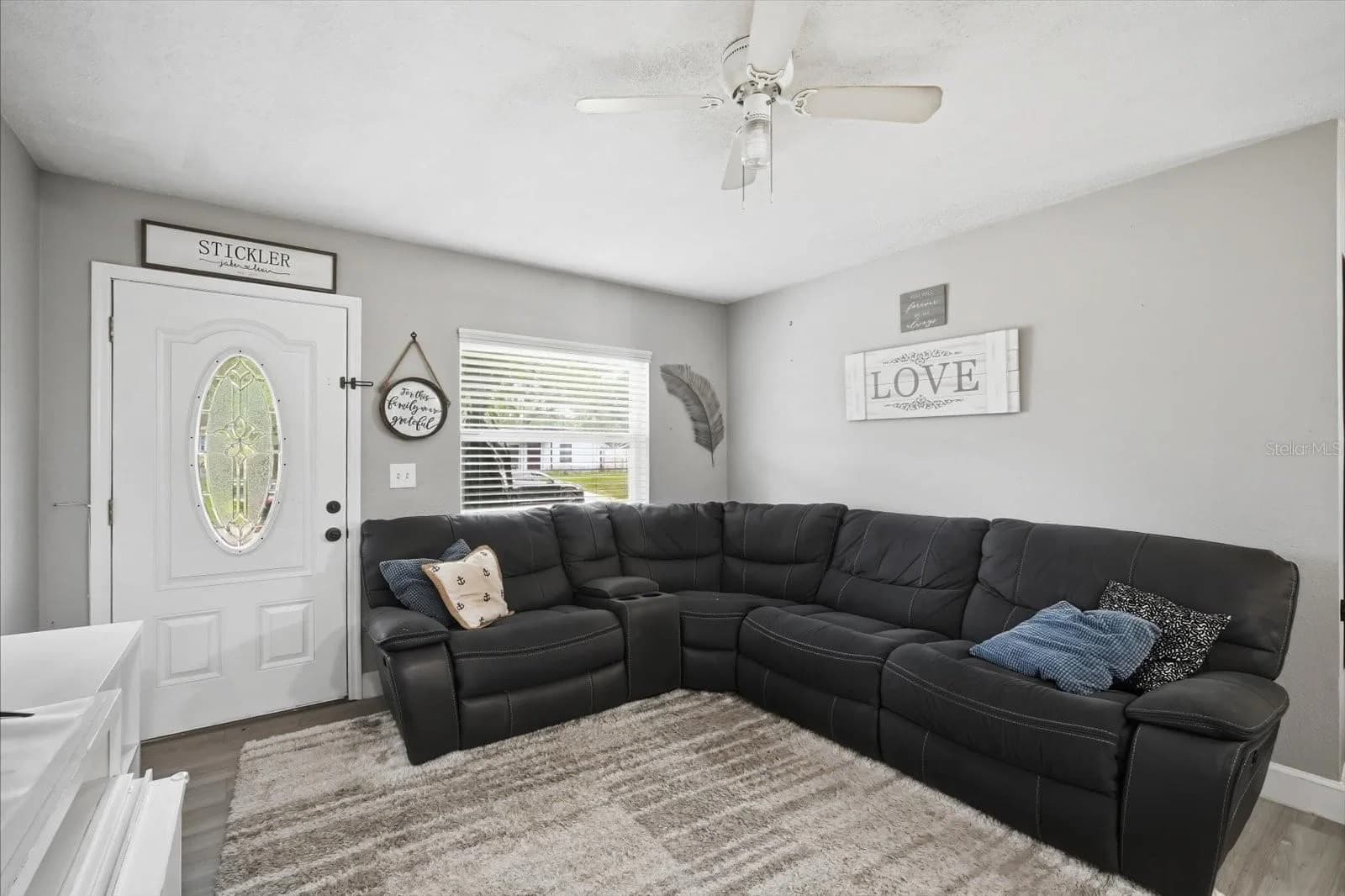 Photo 5 of 7506 CORAL VINE Lane