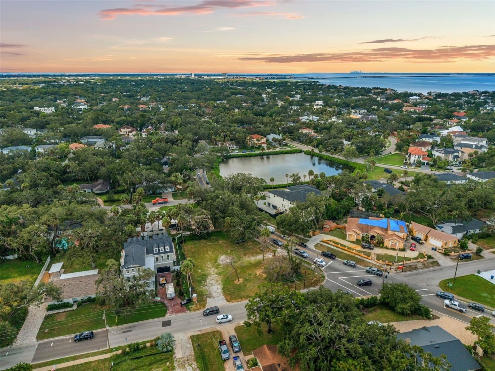 2502 WEST SHORE