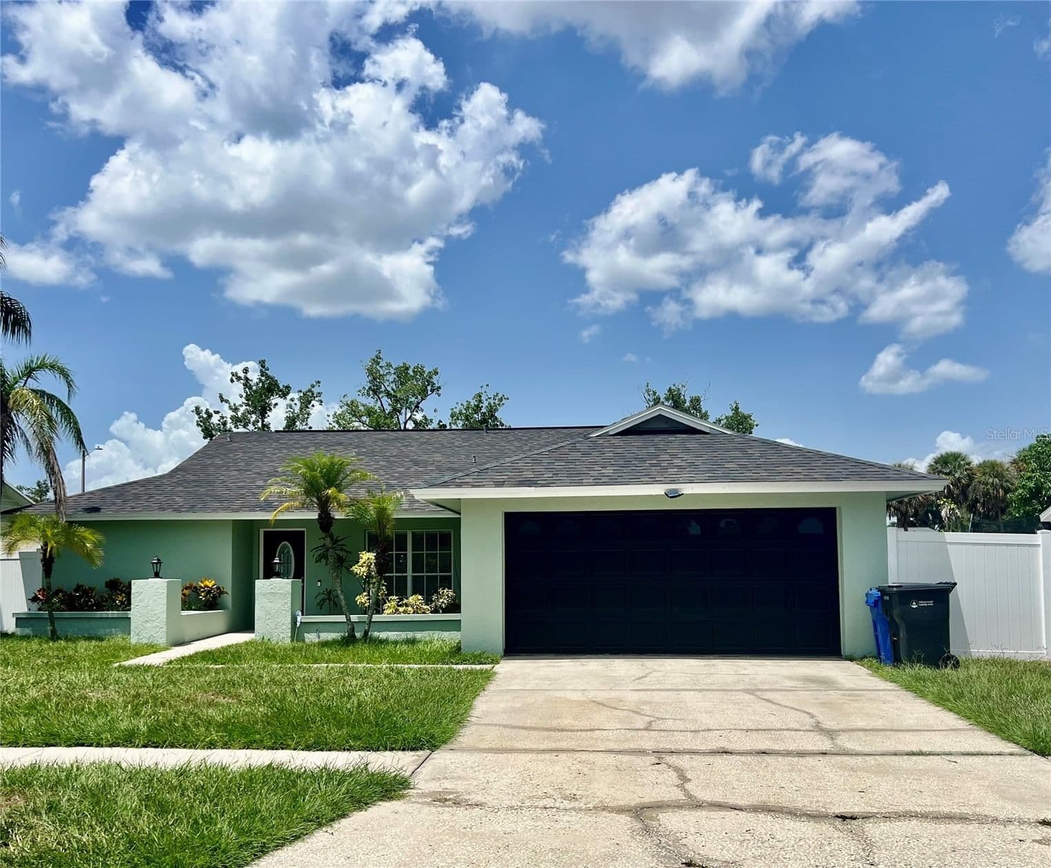 10902 WINGATE