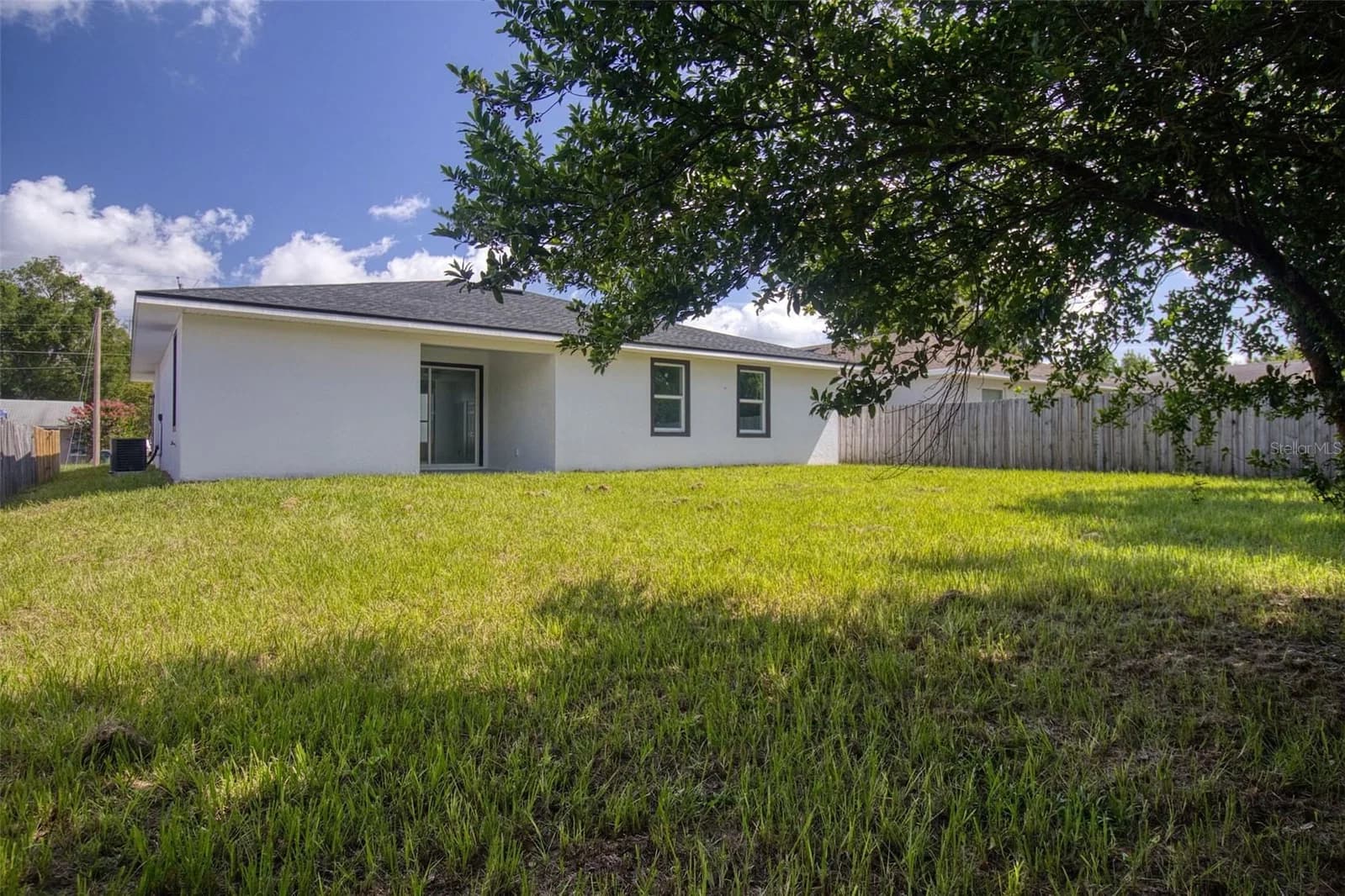 Photo 5 of 1246 HERSCHELL Street