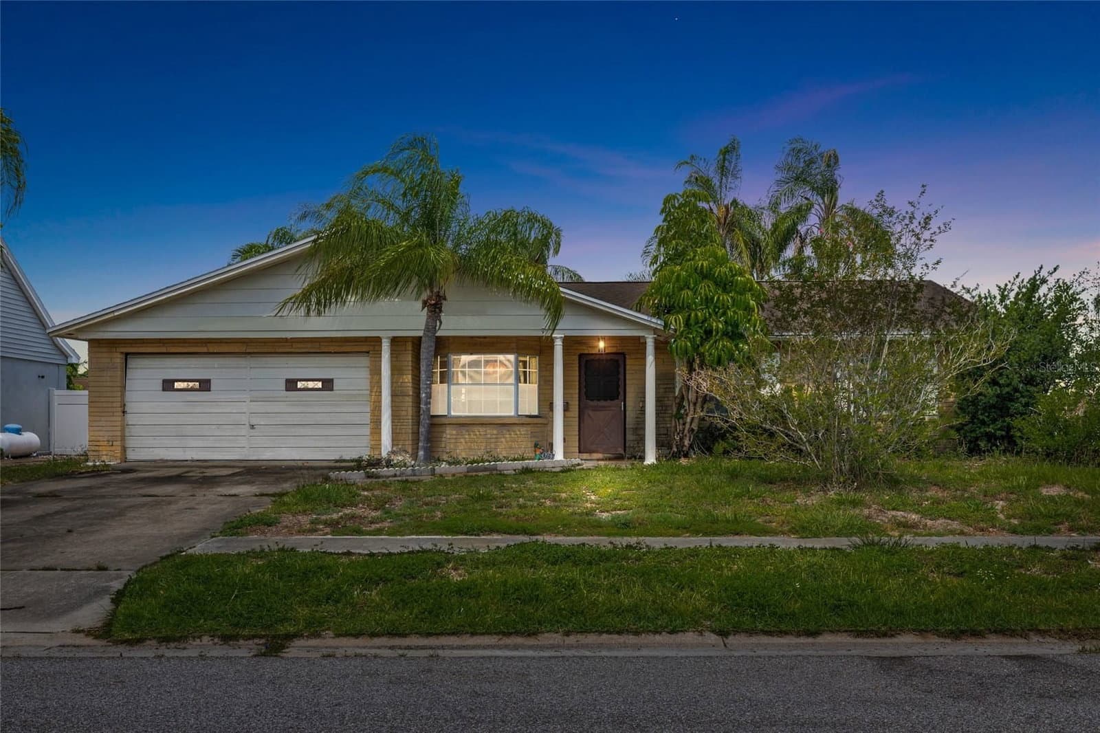 4709 TRAVERTINE