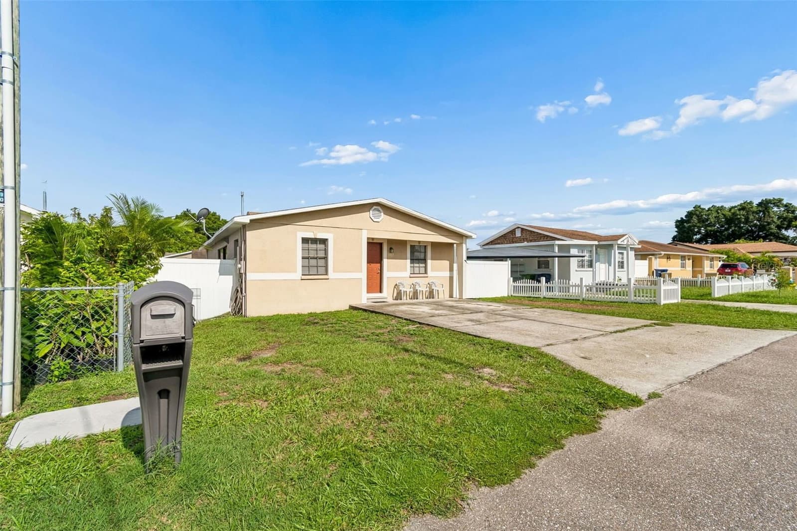 Photo 5 of 5120 MATANZAS