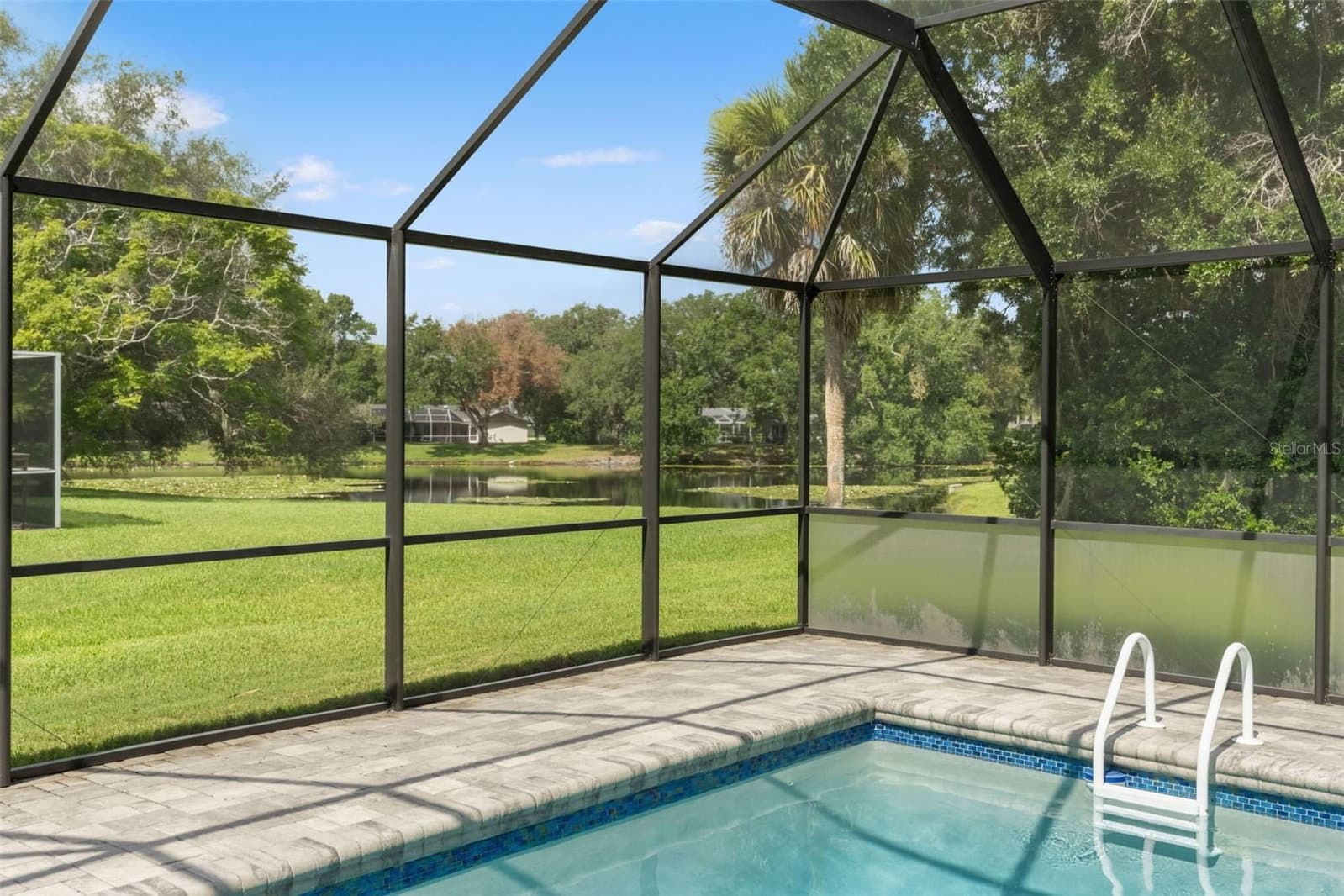 13916 MIDDLE PARK