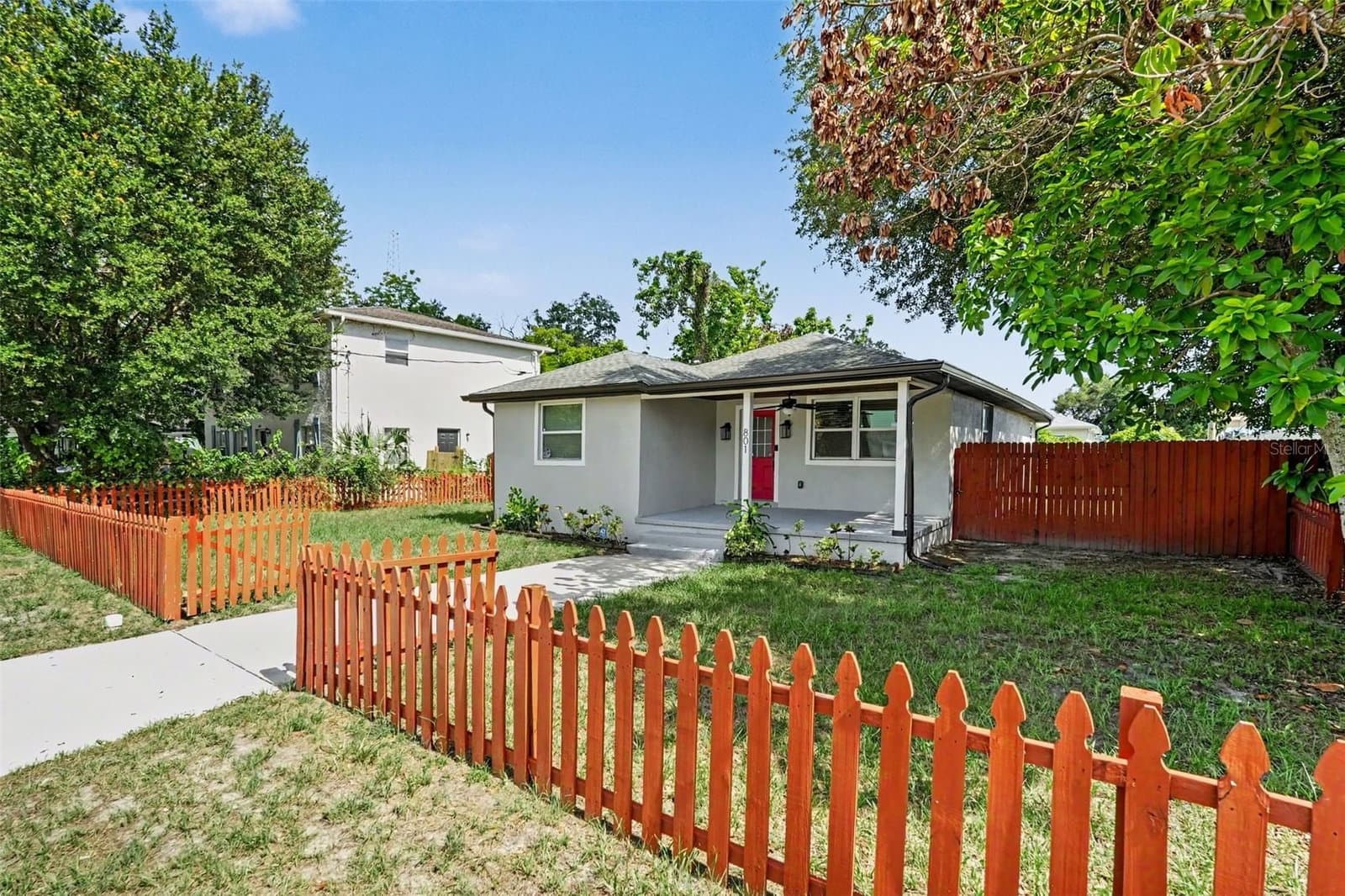 801 BAKER