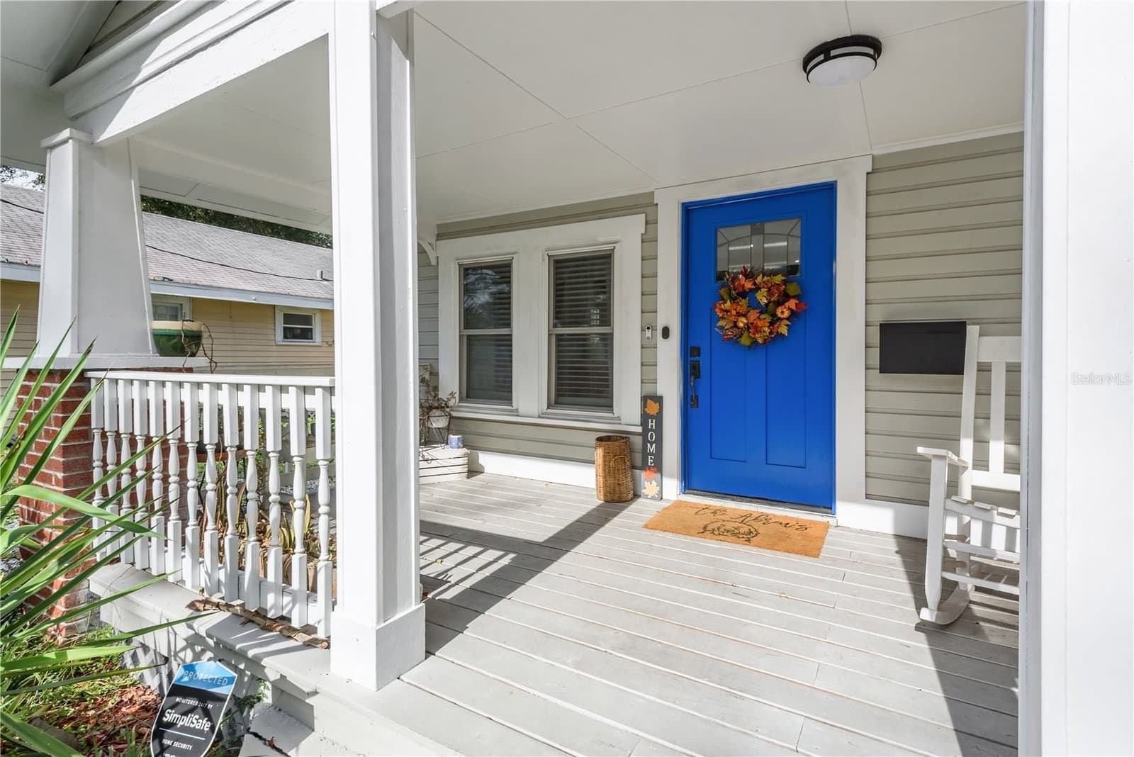 806 HAMILTON