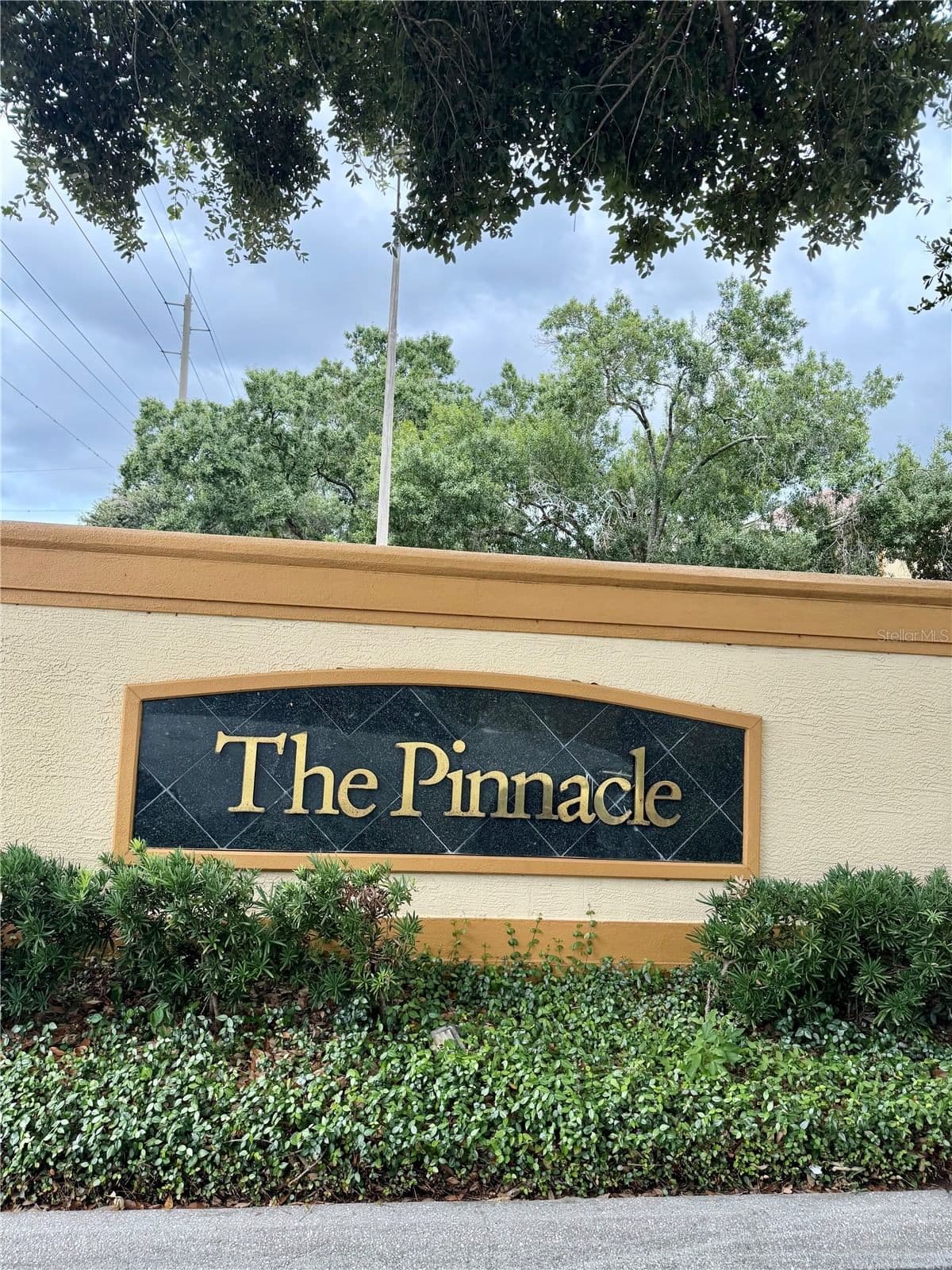 5612 PINNACLE HEIGHTS