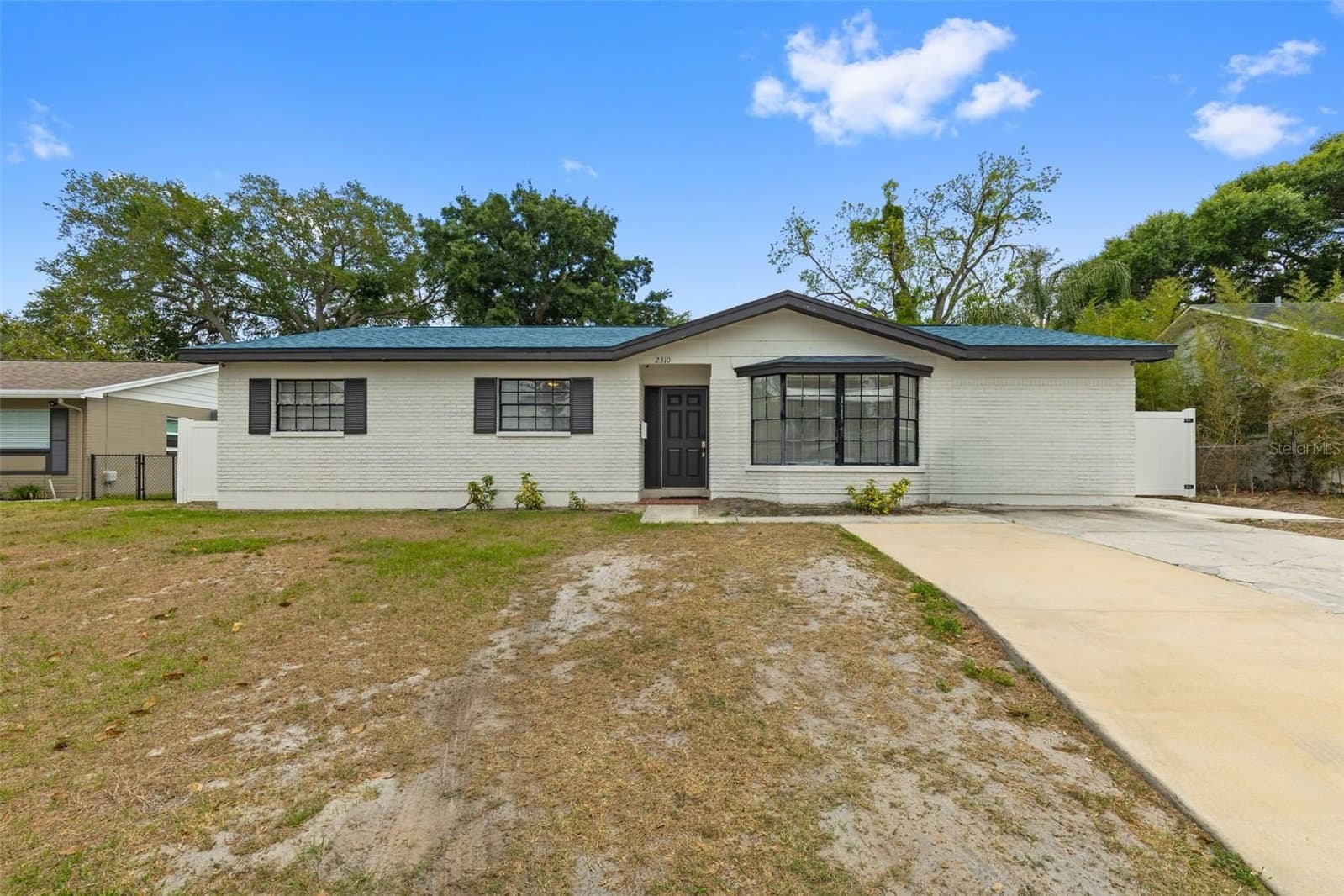 2310 KNOLLWOOD