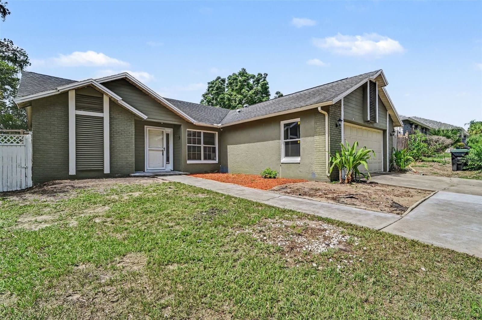 7774 BARBERRY