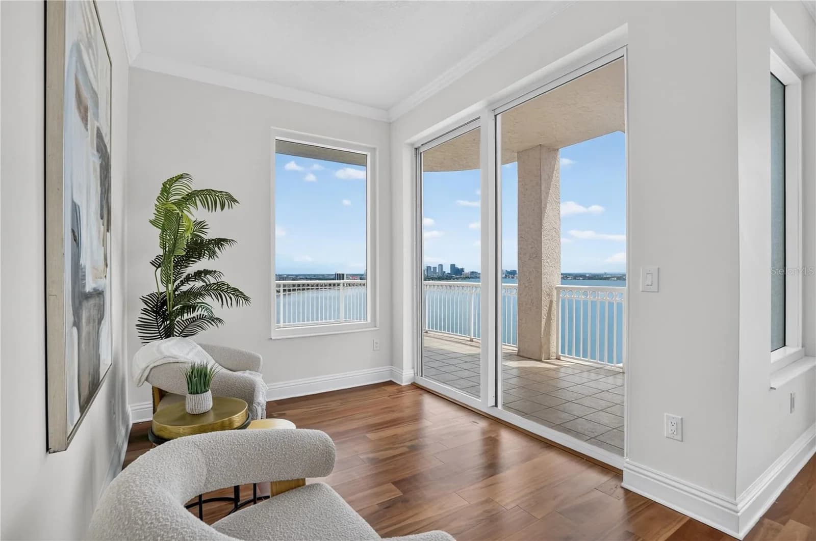 Photo 5 of 3507 BAYSHORE Boulevard #2101