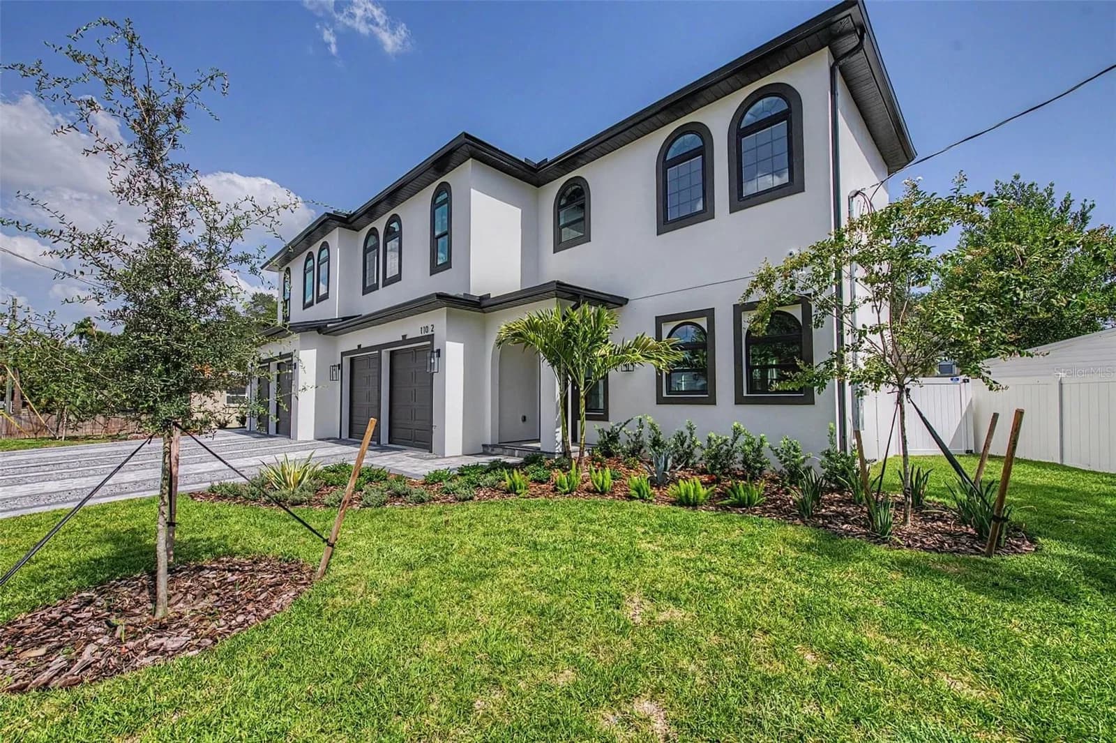 110 ARRAWANA Avenue #2