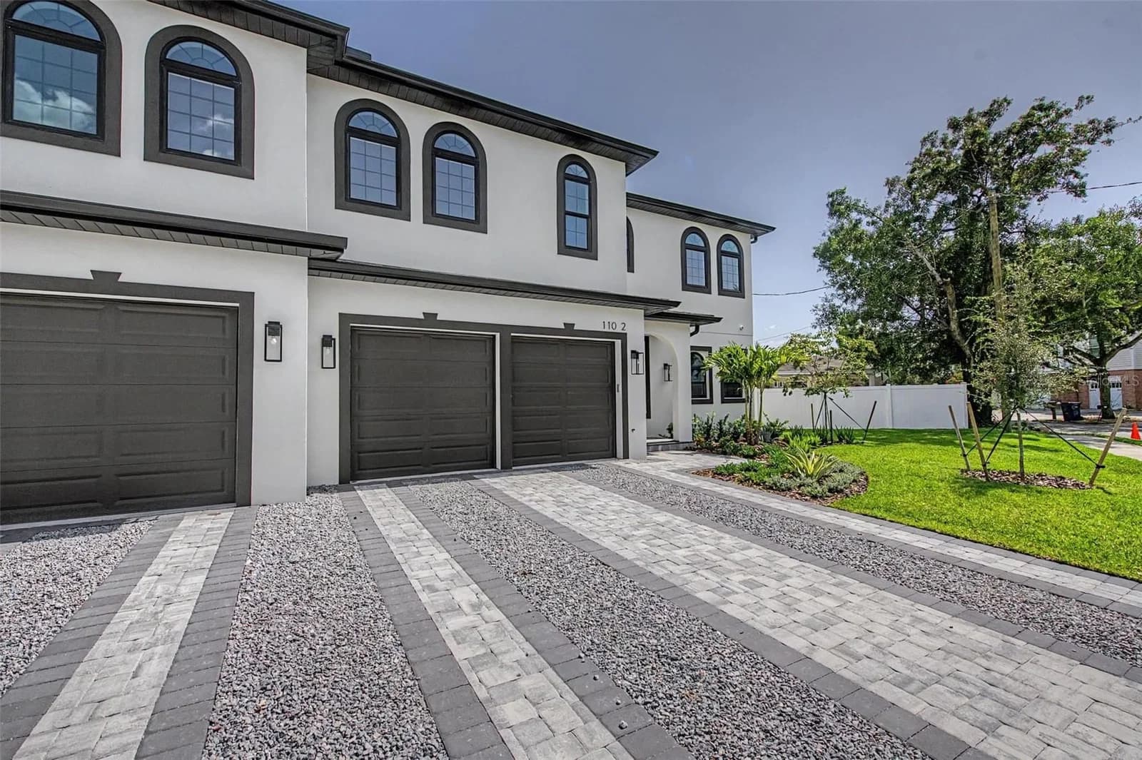 Photo 4 of 110 ARRAWANA Avenue #2