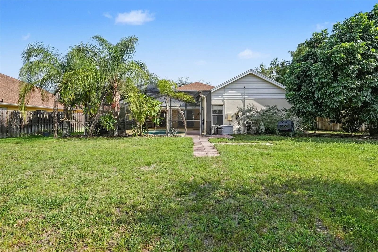 Photo 4 of 9029 WESTBAY Boulevard