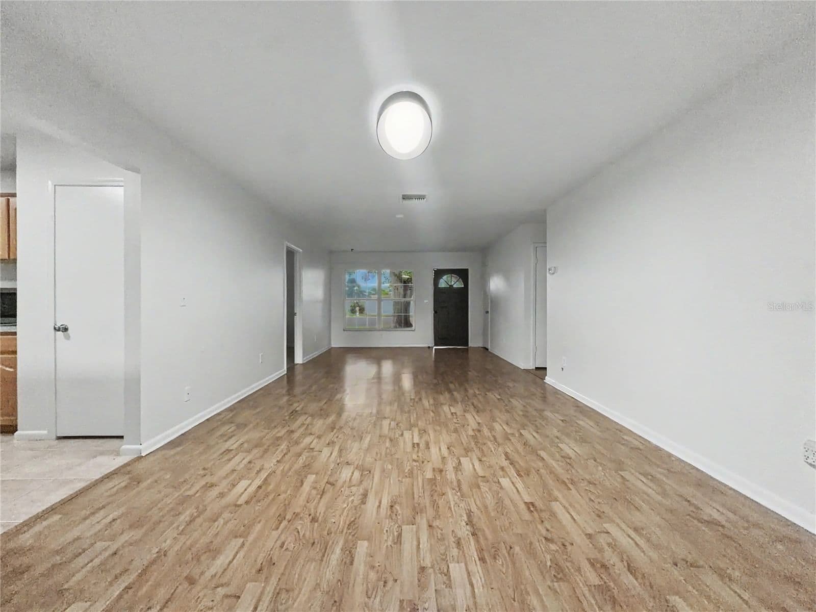 Photo 4 of 6404 WILLOW BEND