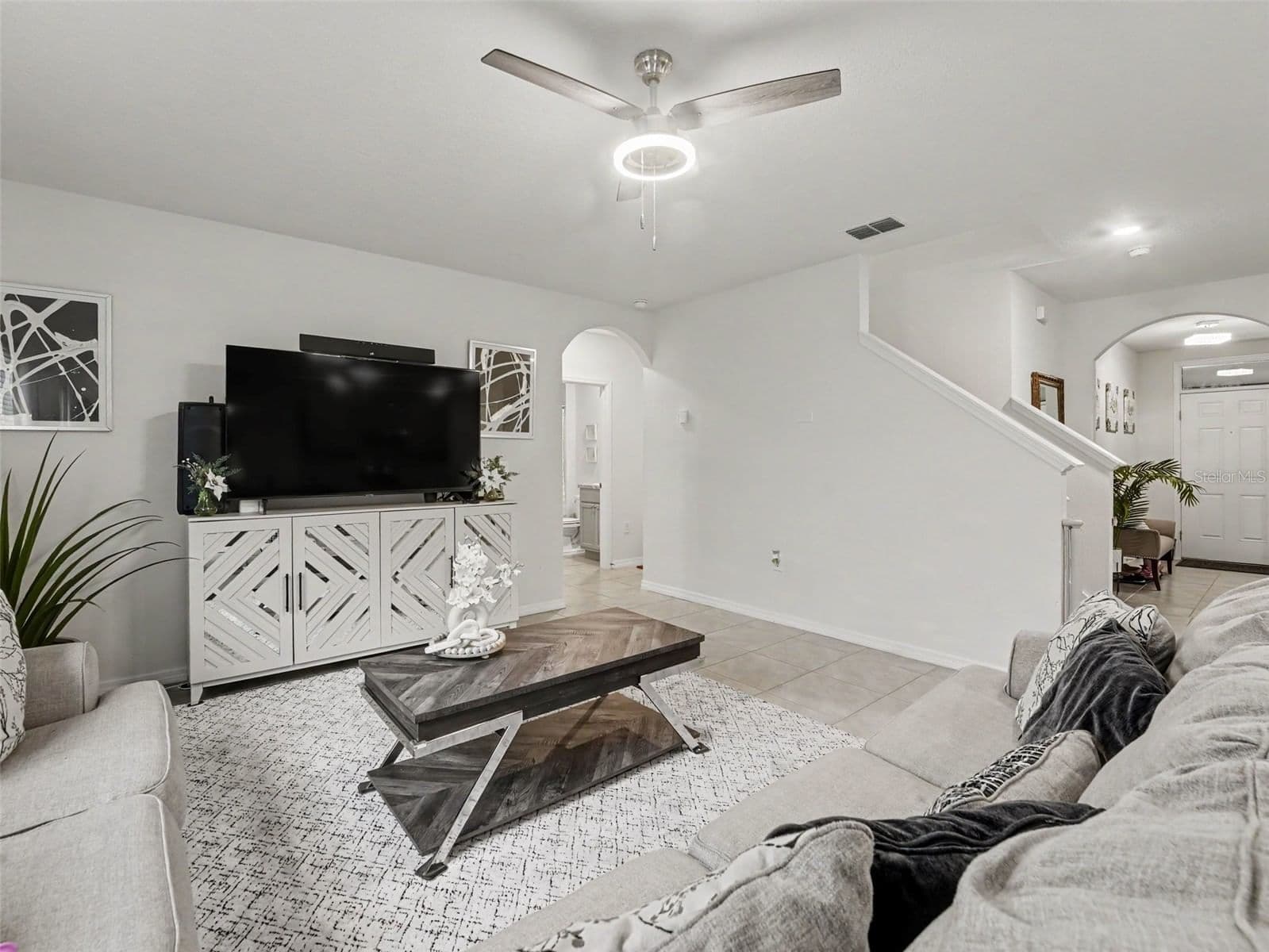Photo 4 of 210 MEADOWBROOK