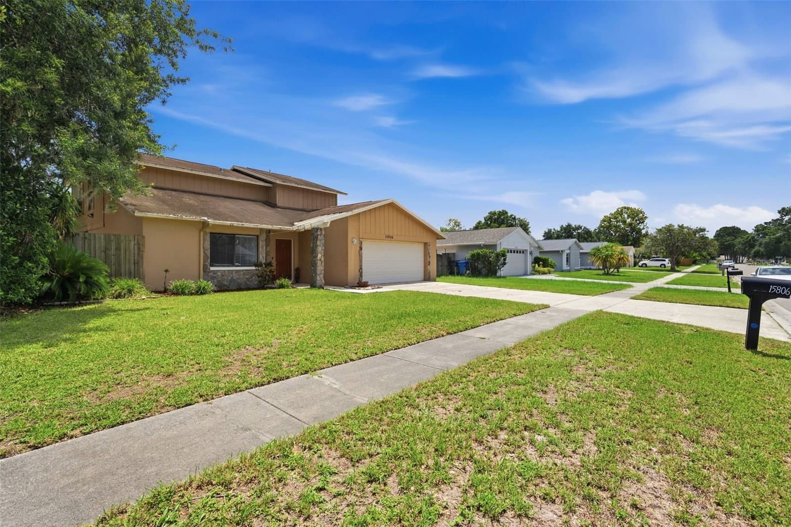 15806 PENNINGTON