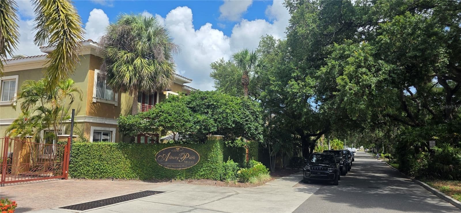4907 BAYSHORE