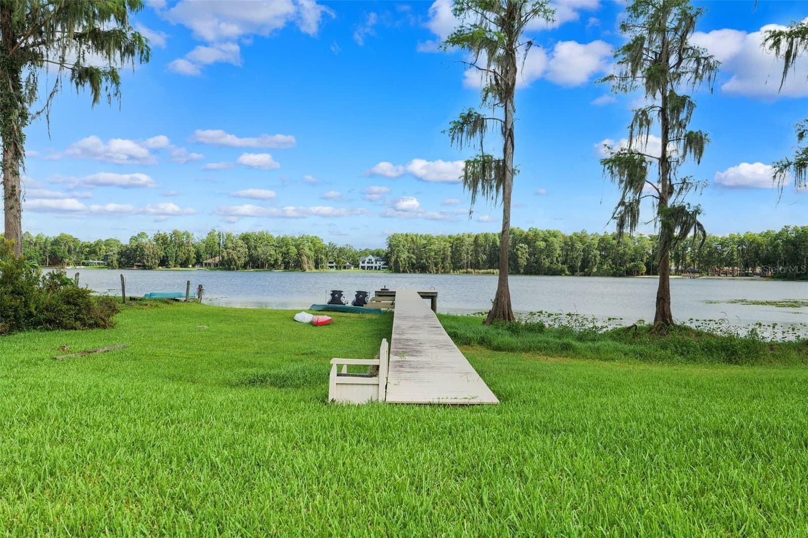 5167 LAKECASTLE