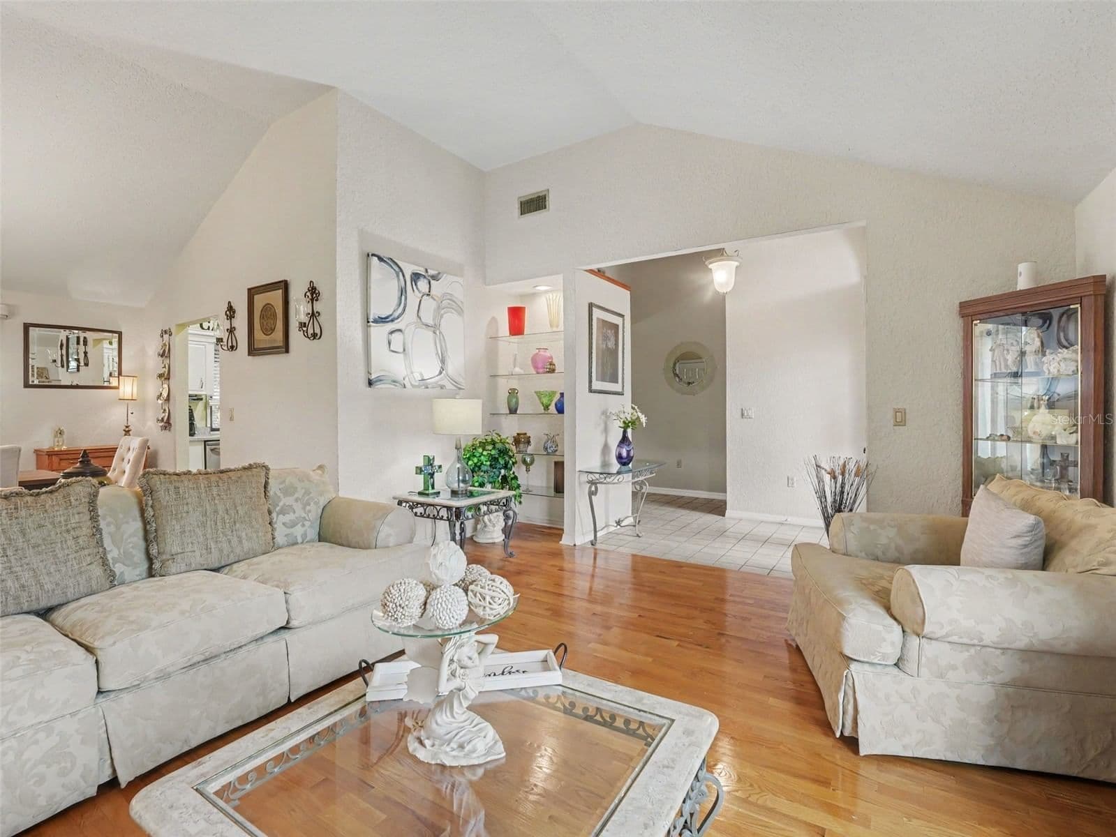2810 WINTERSET