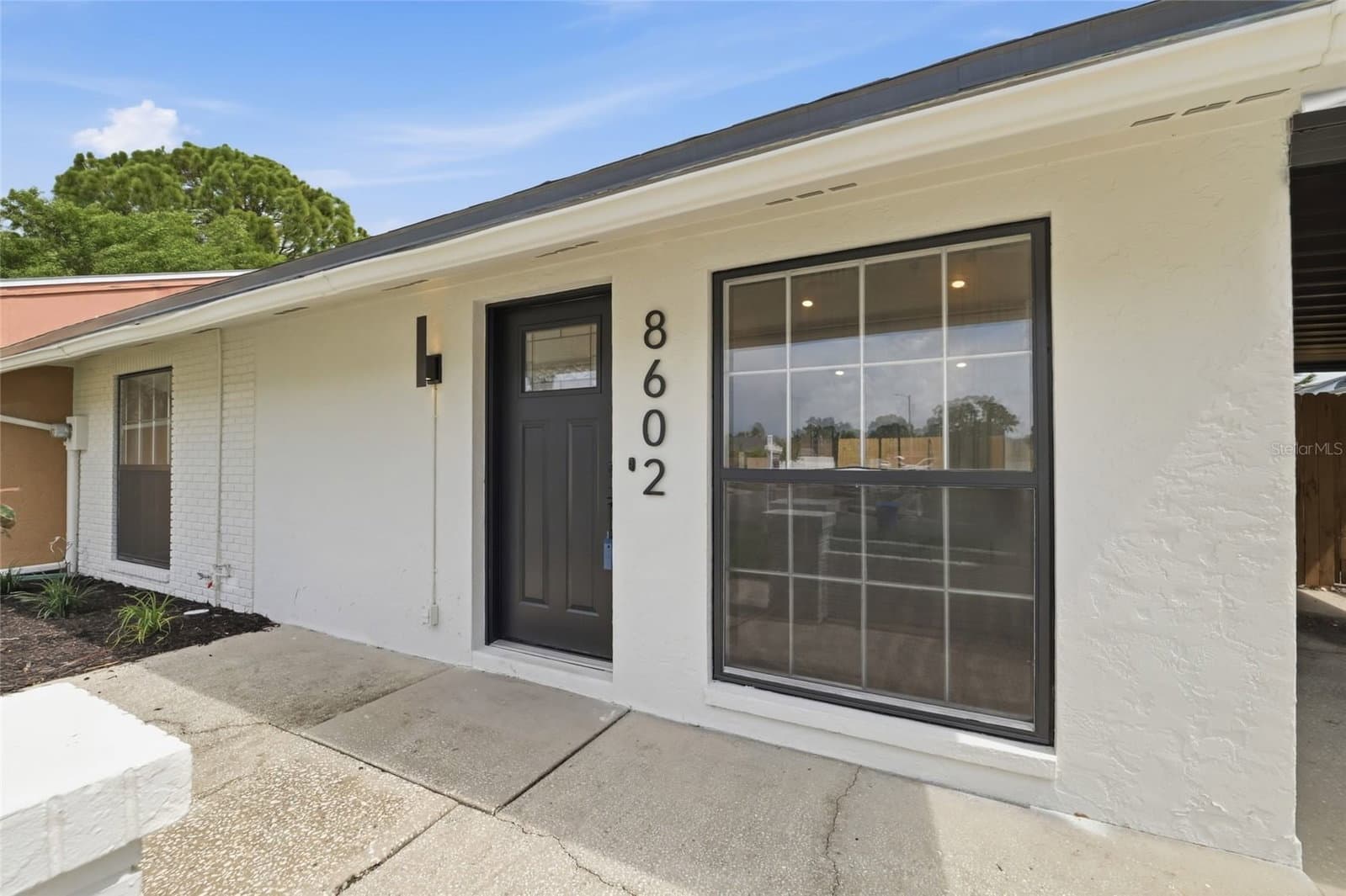 8602 BRIAR GROVE CIR