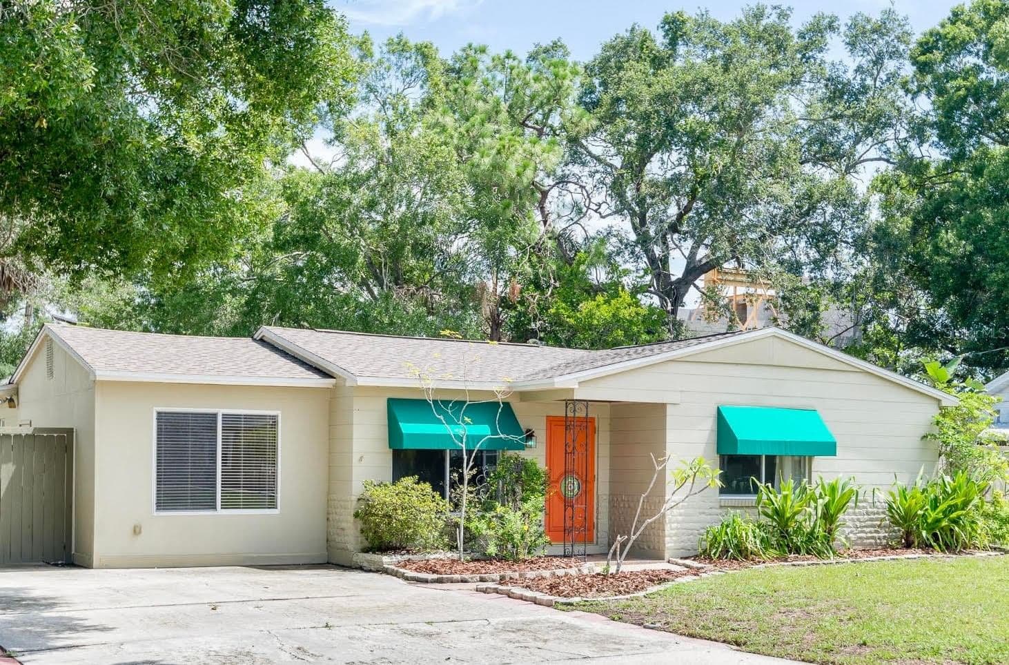 4425 BAY VILLA
