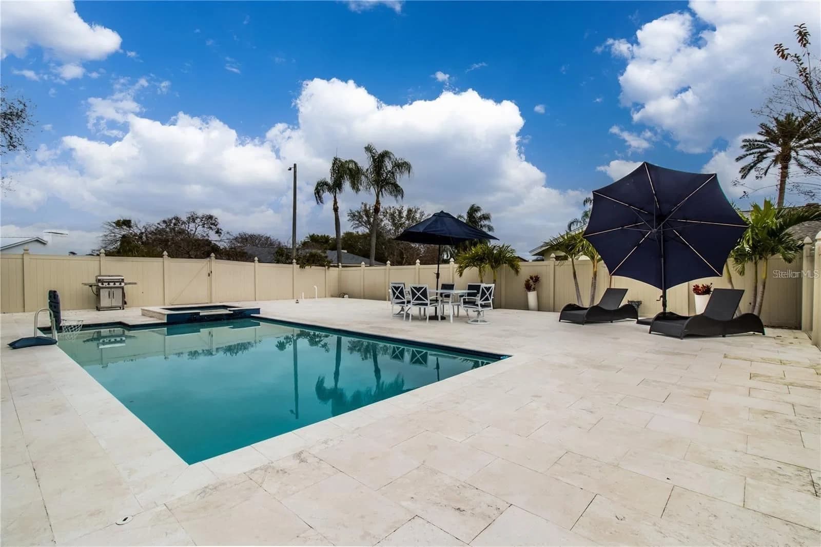 Photo 4 of 4123 CROSSWATER Drive