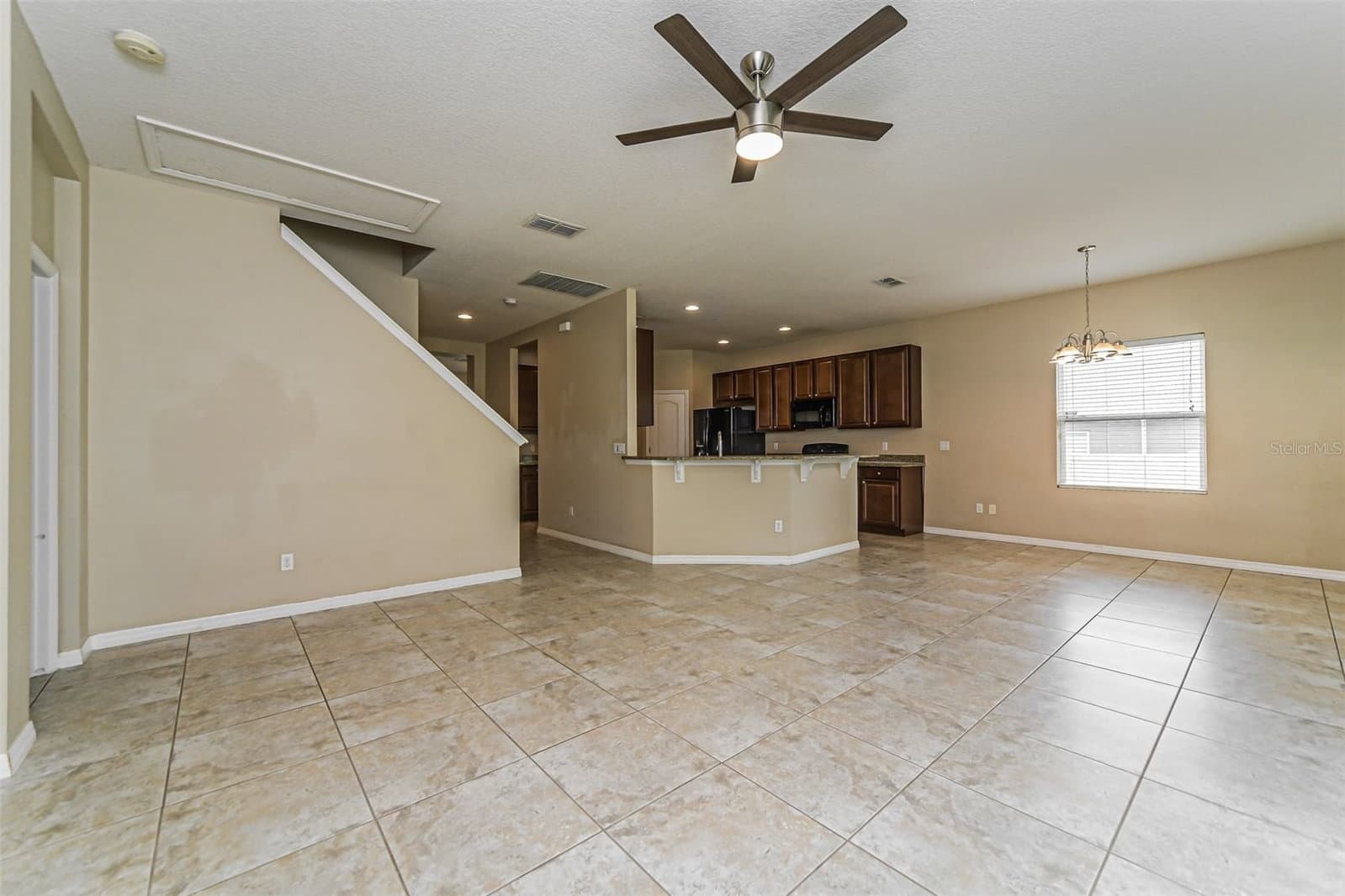 Photo 4 of 12552 HAMMOCK POINTE