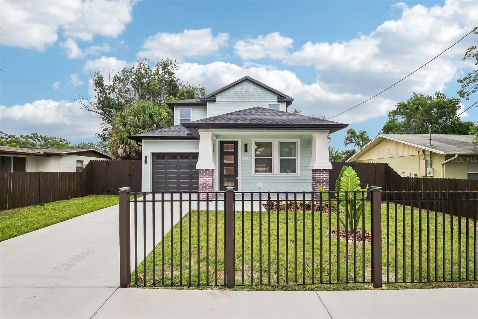 3612 CLIFTON