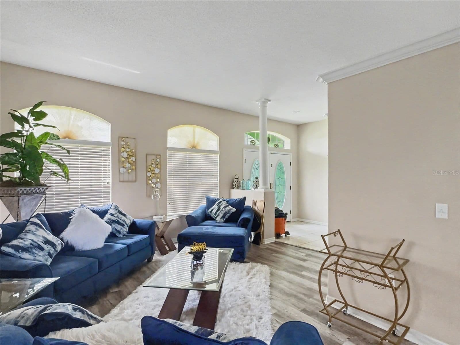 Photo 4 of 8155 WOODVINE