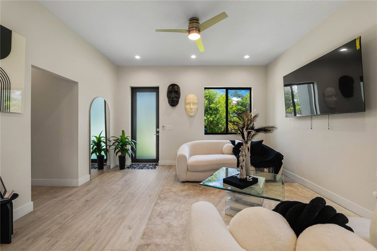 404 SEWARD