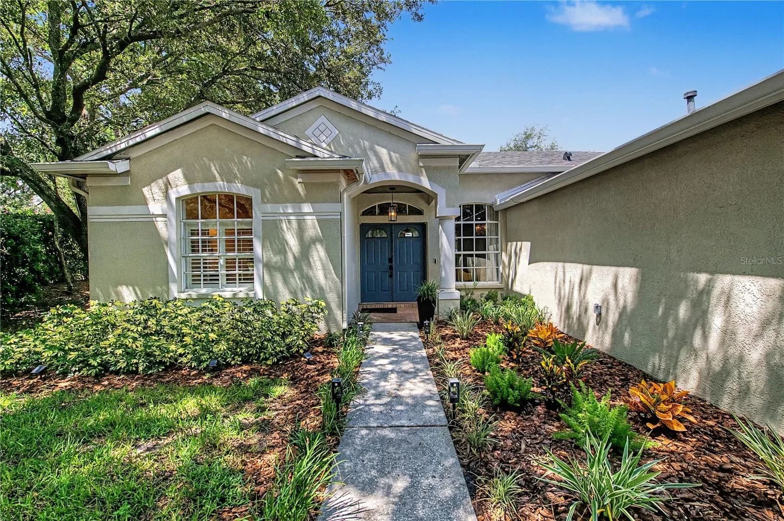 9402 HUNTERS POND Drive