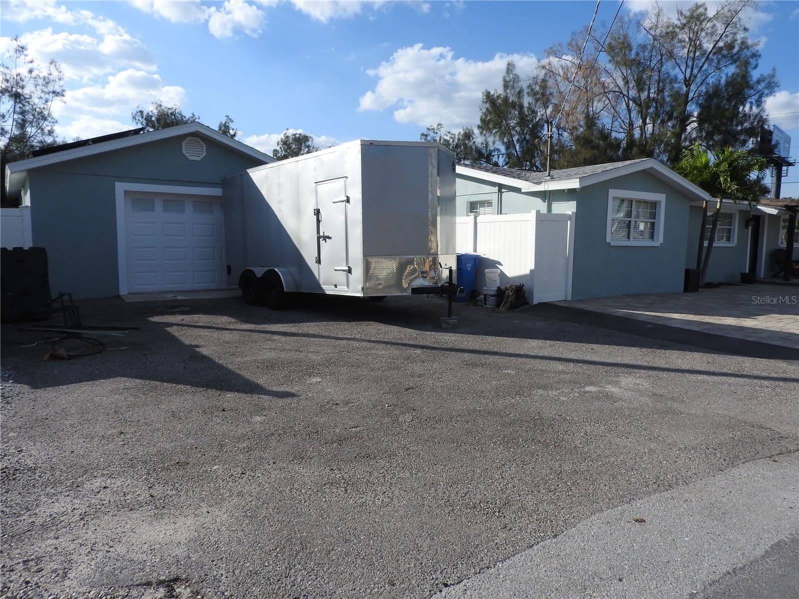 8822 ROCKY CREEK