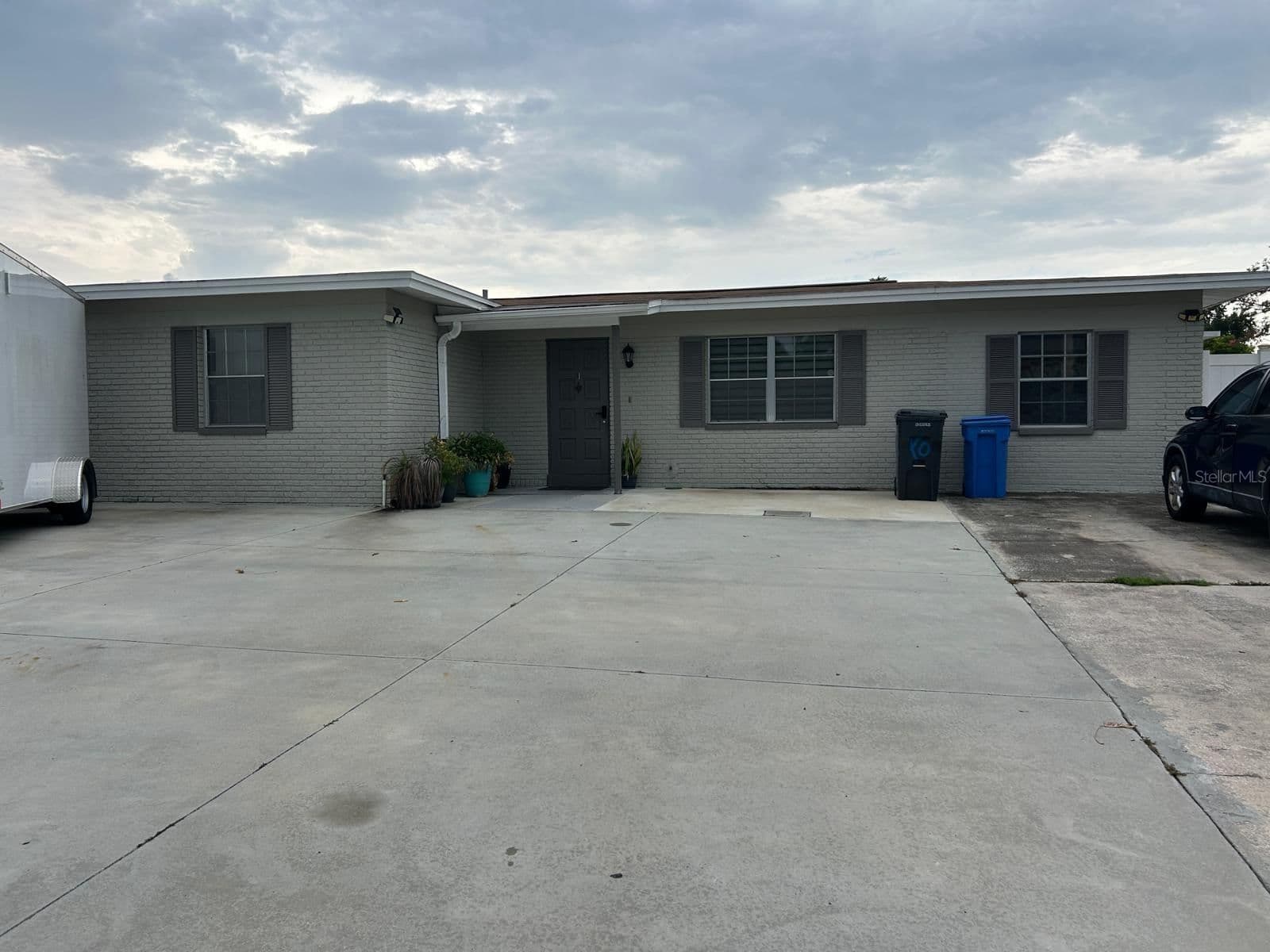 6503 DOVEWOOD