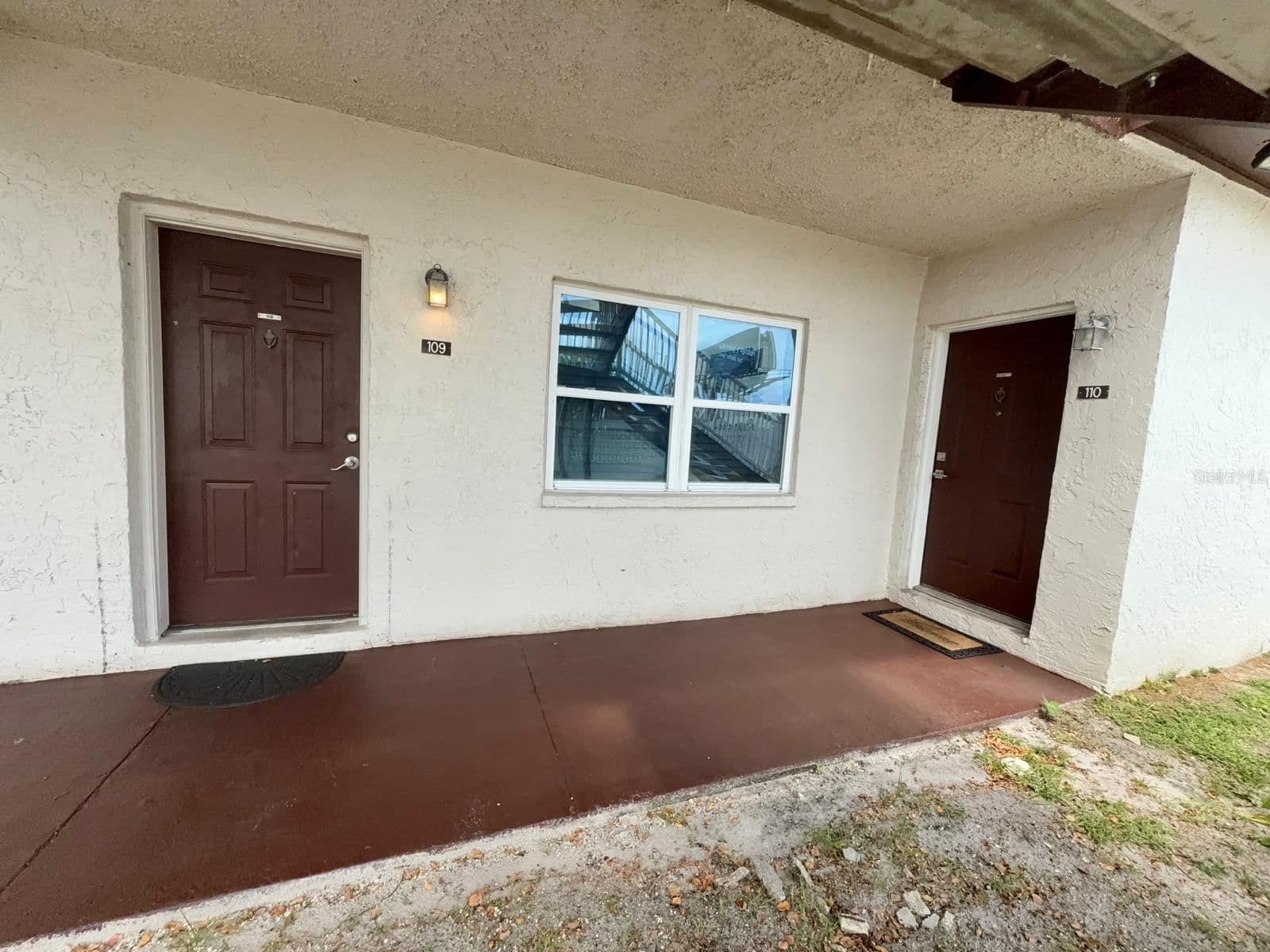 9109 HILLSBOROUGH